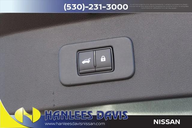2026 Nissan LEAF PLATINUM+
