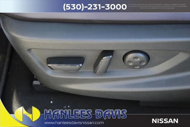 2026 Nissan LEAF PLATINUM+