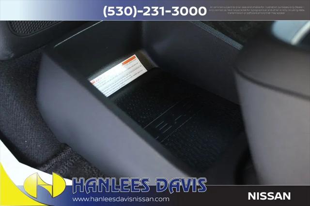 2026 Nissan LEAF PLATINUM+