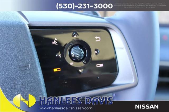 2026 Nissan LEAF PLATINUM+