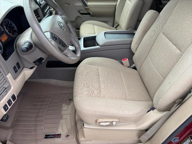 2013 Nissan Titan SV
