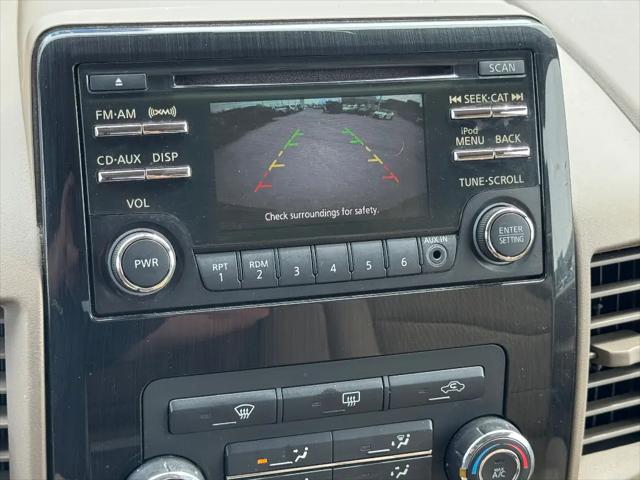 2013 Nissan Titan SV