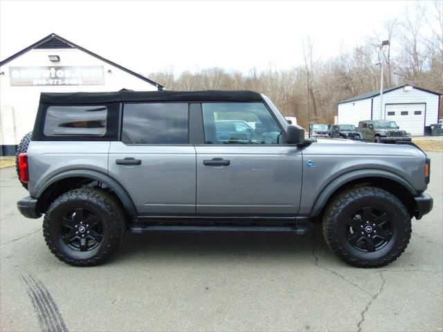 2022 Ford Bronco Black Diamond
