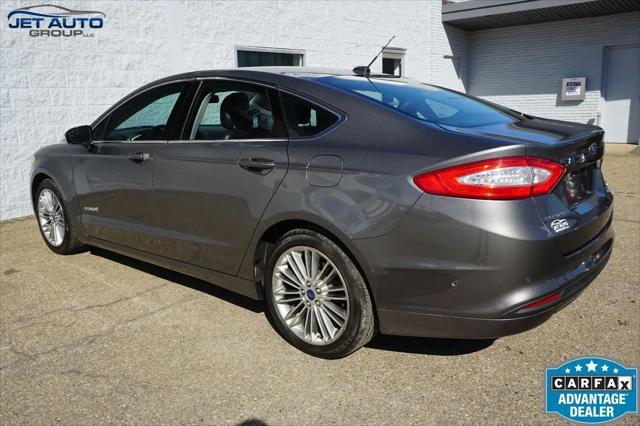 2014 Ford Fusion Hybrid SE