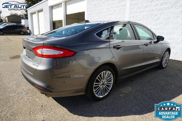 2014 Ford Fusion Hybrid SE