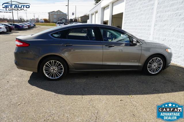 2014 Ford Fusion Hybrid SE
