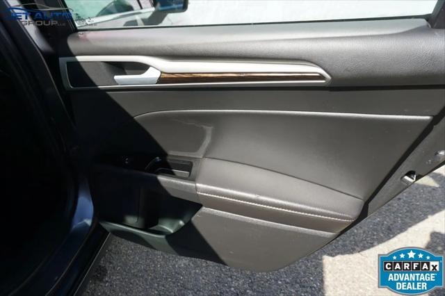 2014 Ford Fusion Hybrid SE