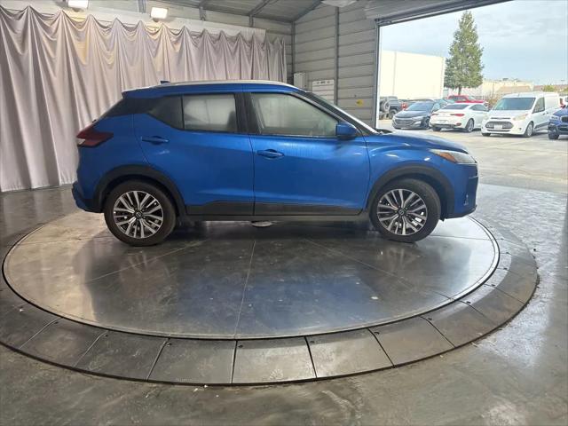 2021 Nissan Kicks SV Xtronic CVT
