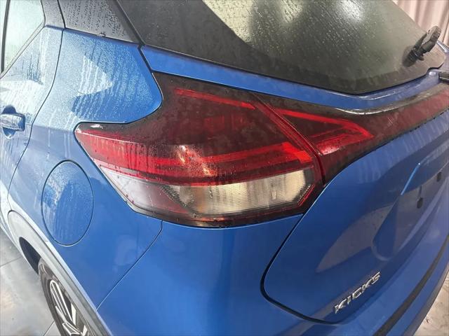 2021 Nissan Kicks SV Xtronic CVT