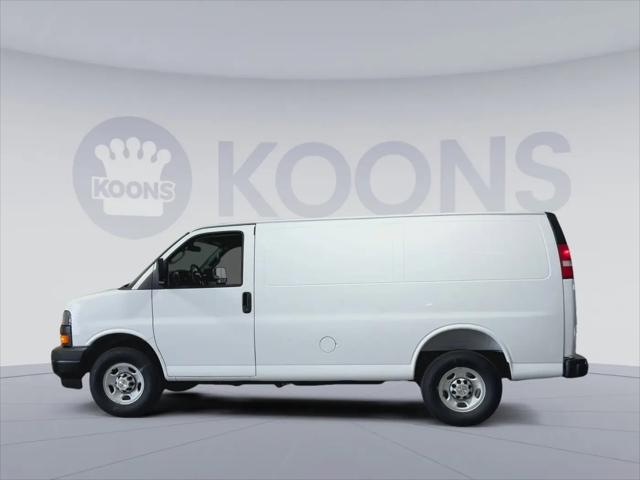 2026 Chevrolet Express Cargo Van 2500 Regular Wheelbase, WT, RWD