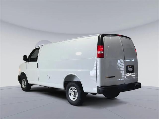 2026 Chevrolet Express Cargo Van 2500 Regular Wheelbase, WT, RWD