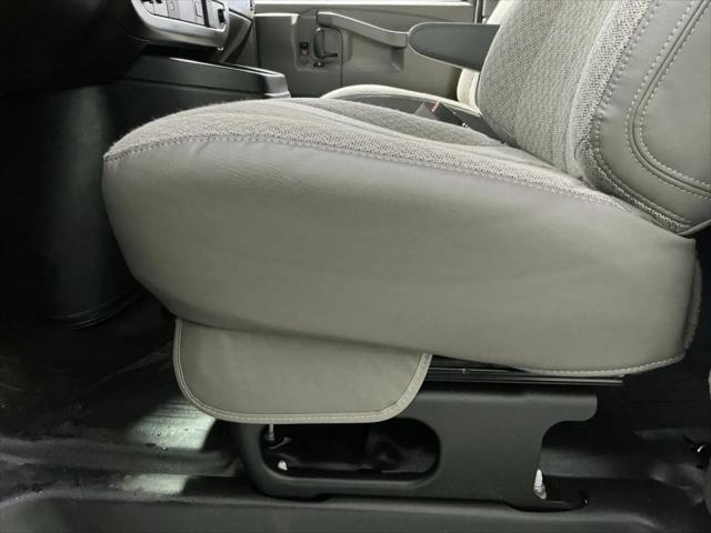 2026 Chevrolet Express Cargo Van 2500 Regular Wheelbase, WT, RWD