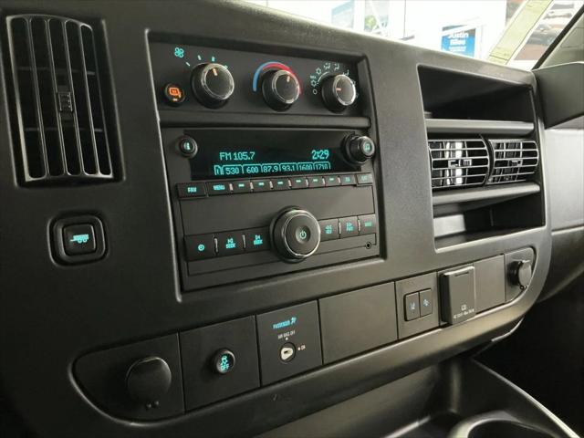 2026 Chevrolet Express Cargo Van 2500 Regular Wheelbase, WT, RWD