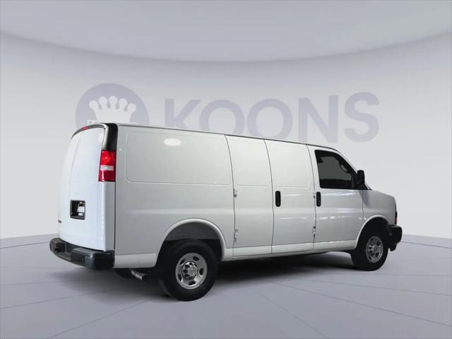 2026 Chevrolet Express Cargo Van 2500 Regular Wheelbase, WT, RWD