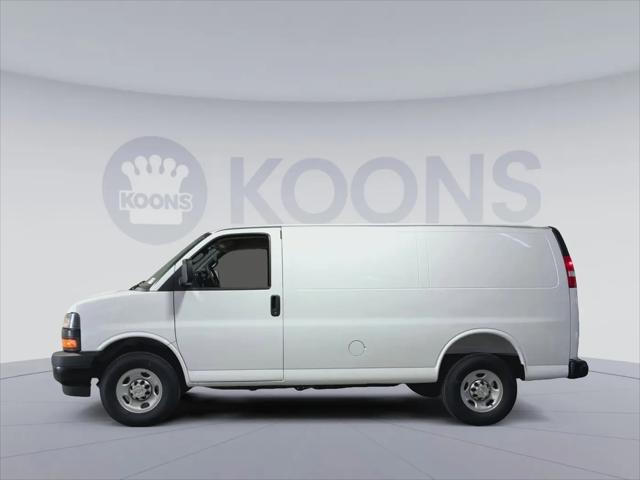 2026 Chevrolet Express Cargo Van 2500 Regular Wheelbase, WT, RWD