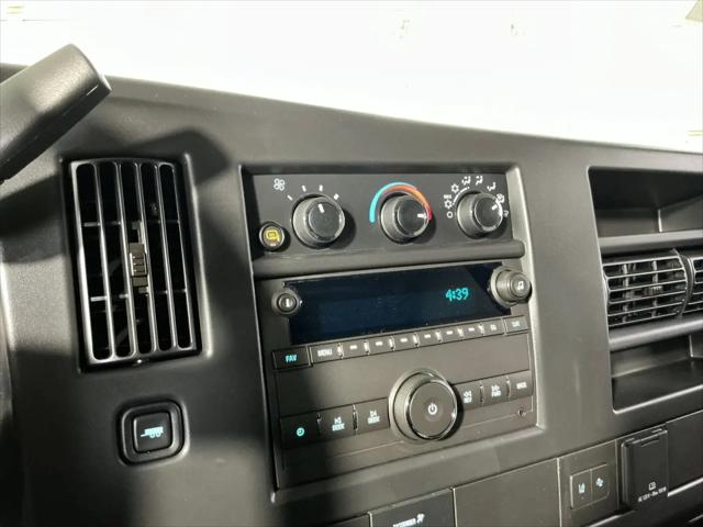 2026 Chevrolet Express Cargo Van 2500 Regular Wheelbase, WT, RWD
