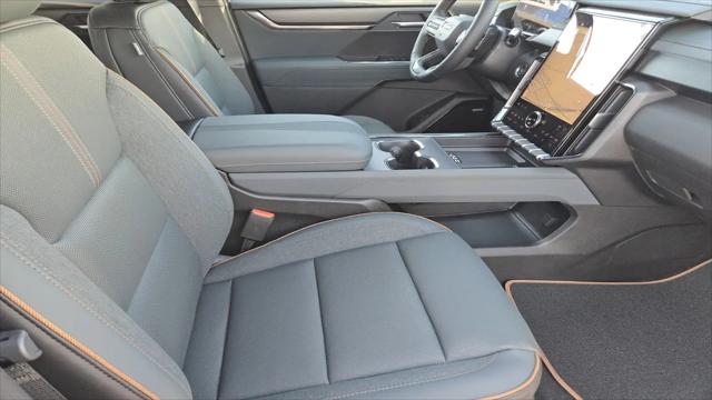 2026 GMC Acadia AT4 AWD