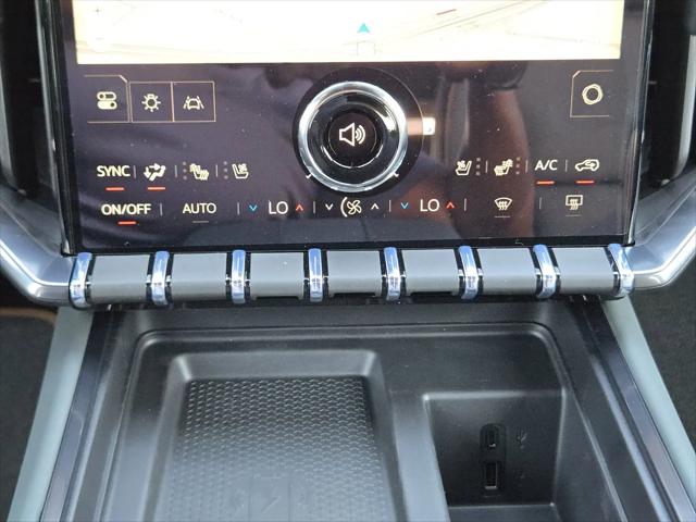 2026 GMC Acadia AT4 AWD