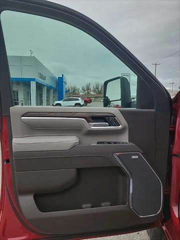 2026 GMC Sierra 2500HD Crew Cab, Standard Bed, SLT, 4WD