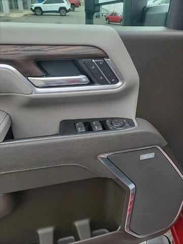 2026 GMC Sierra 2500HD Crew Cab, Standard Bed, SLT, 4WD