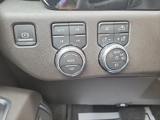 2026 GMC Sierra 2500HD Crew Cab, Standard Bed, SLT, 4WD