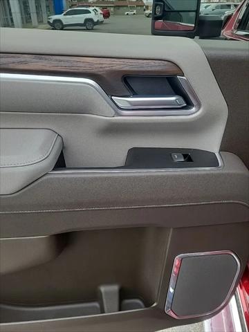 2026 GMC Sierra 2500HD Crew Cab, Standard Bed, SLT, 4WD