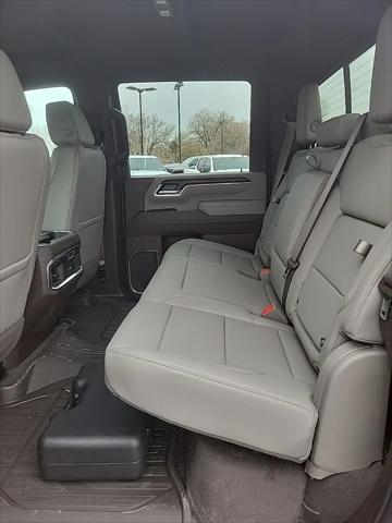2026 GMC Sierra 2500HD Crew Cab, Standard Bed, SLT, 4WD