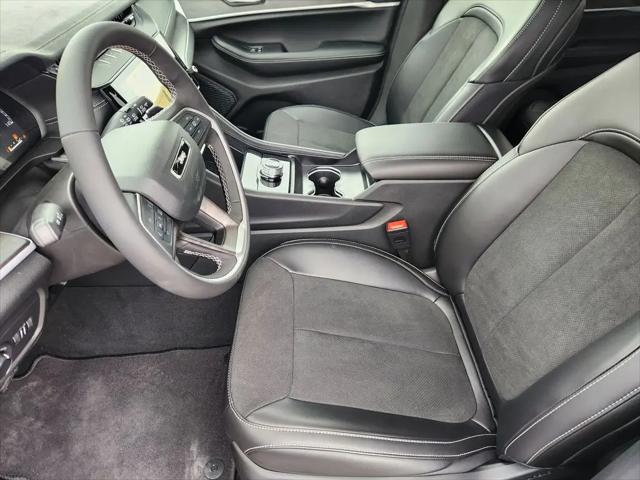 2026 Jeep Grand Cherokee Altitude 4x2