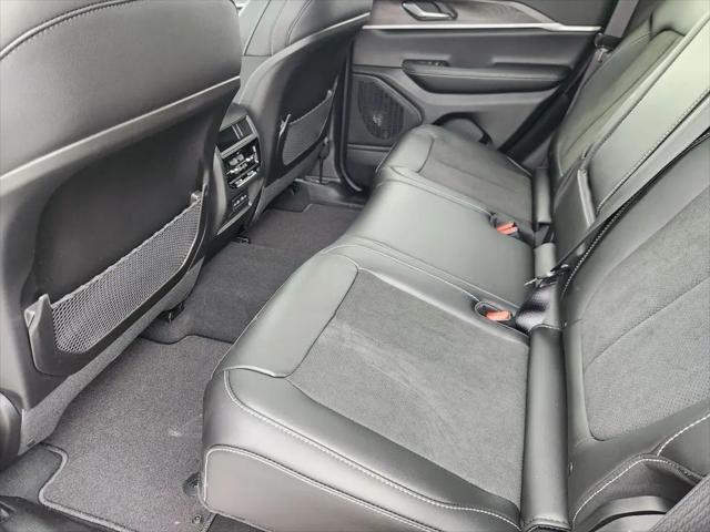 2026 Jeep Grand Cherokee Altitude 4x2