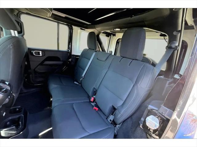 2020 Jeep Wrangler Sahara 4x4