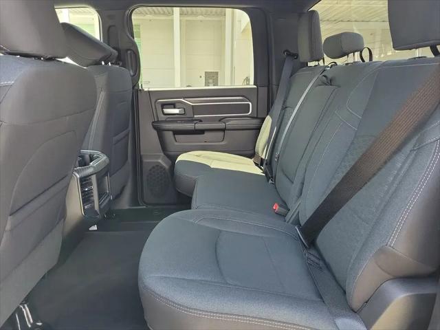 2026 Ram 2500 Big Horn Crew Cab 4x4 64 Box