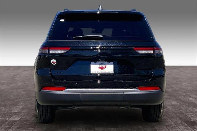 2026 Jeep Grand Cherokee Altitude 4x4
