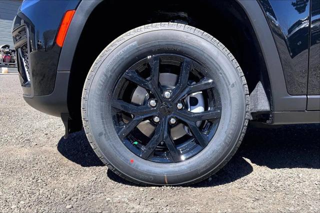 2026 Jeep Grand Cherokee Altitude 4x4