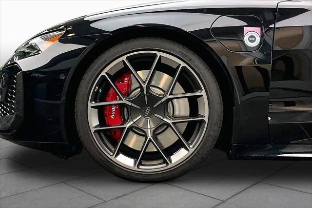 2026 Audi RS e-tron GT quattro