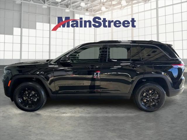 2026 Jeep Grand Cherokee Altitude 4x4