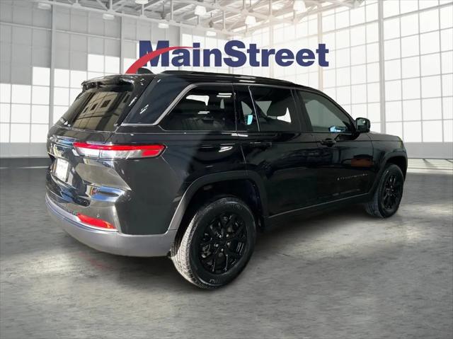 2026 Jeep Grand Cherokee Altitude 4x4