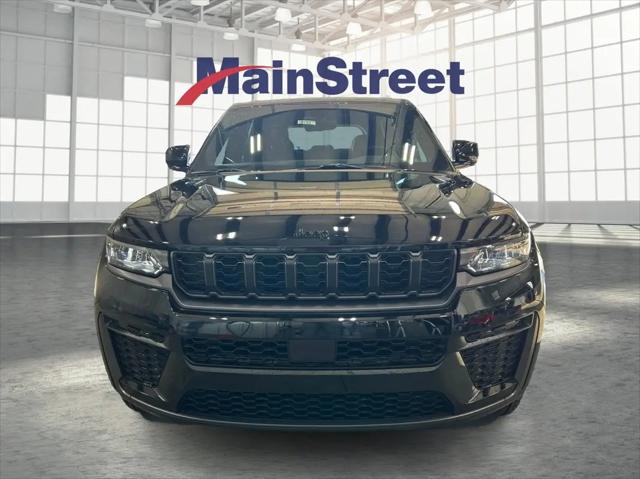 2026 Jeep Grand Cherokee Altitude 4x4