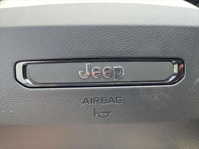 2026 Jeep Cherokee Laredo 4x4