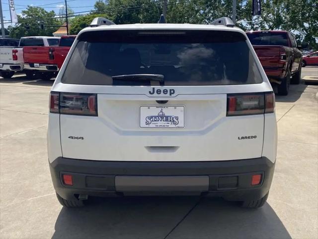 2026 Jeep Cherokee Laredo 4x4