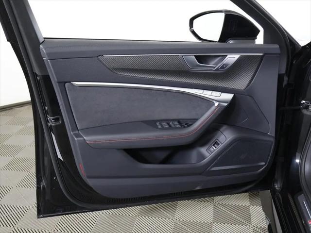 2025 Audi RS 6 Avant Performance quattro tiptronic