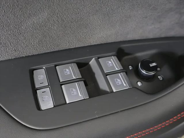 2025 Audi RS 6 Avant Performance quattro tiptronic