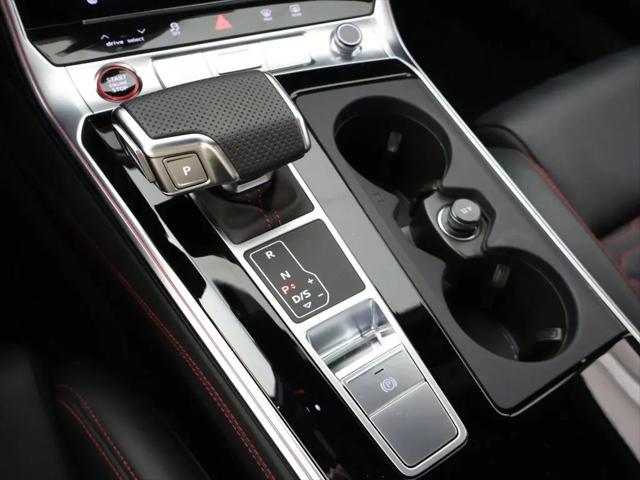 2025 Audi RS 6 Avant Performance quattro tiptronic