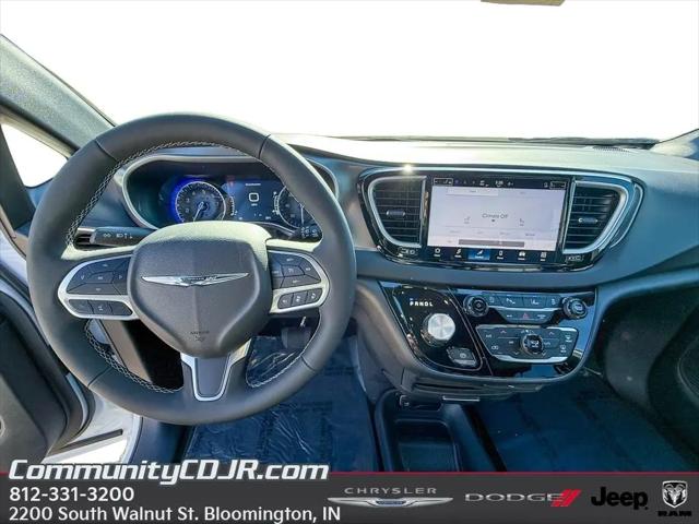 2026 Chrysler Voyager LX