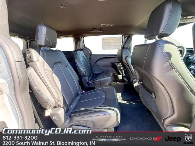 2026 Chrysler Voyager LX