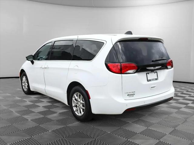 2026 Chrysler Voyager LX
