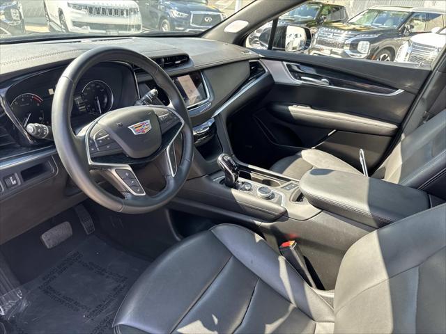 2025 Cadillac XT5 FWD Premium Luxury