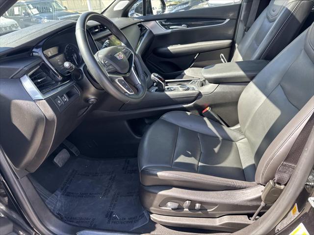 2025 Cadillac XT5 FWD Premium Luxury