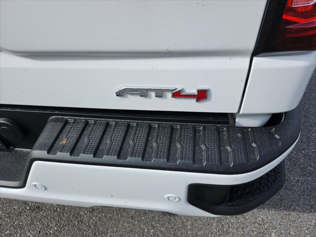 2026 GMC Sierra 1500 Crew Cab, Short Bed, AT4, 4WD