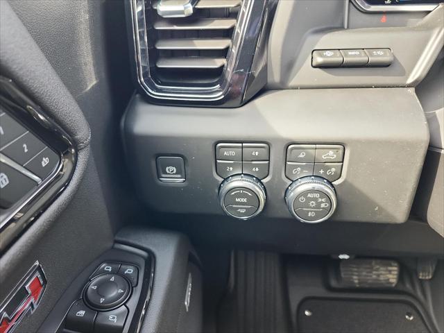 2026 GMC Sierra 1500 Crew Cab, Short Bed, AT4, 4WD