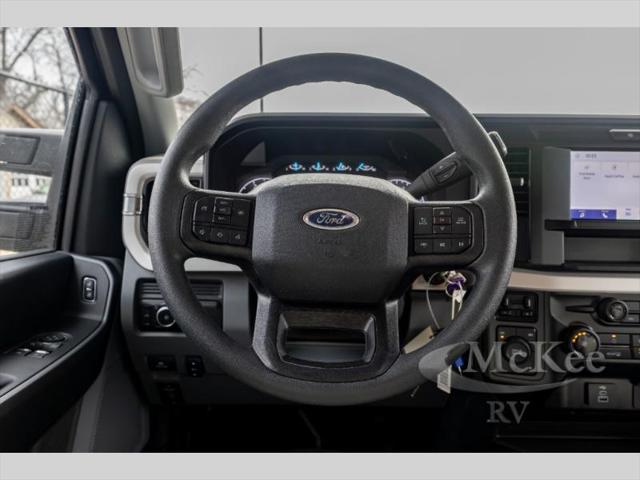 2026 Ford 600 XLT